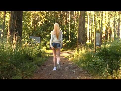 ❤️ Лепа жена се креће полако, а не голи видео ❤❌ Секс видео на sr.sexygirlspics.ru ☑